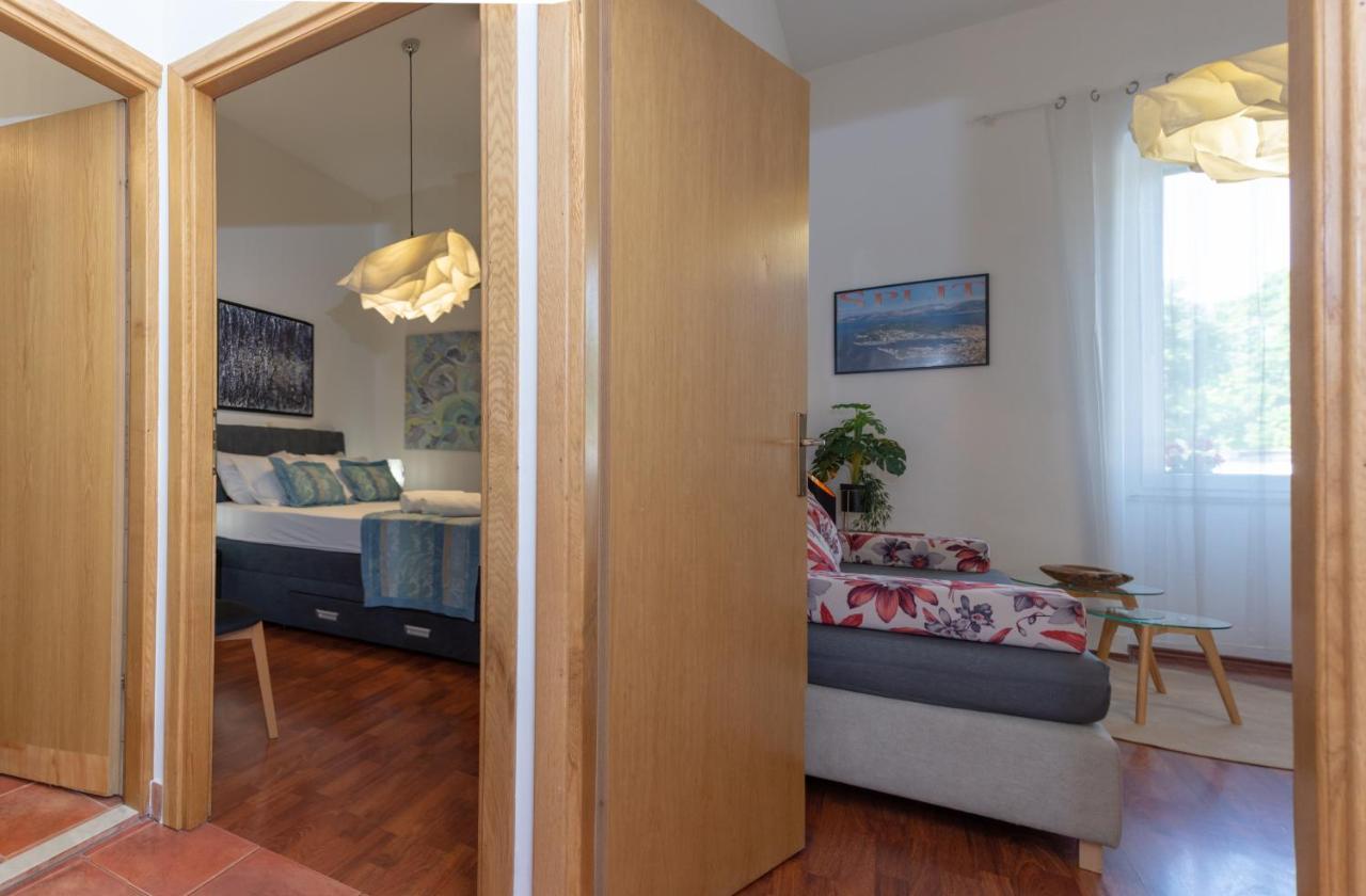 Cozy Central Apartment 3 Guests Сплит Екстериор снимка
