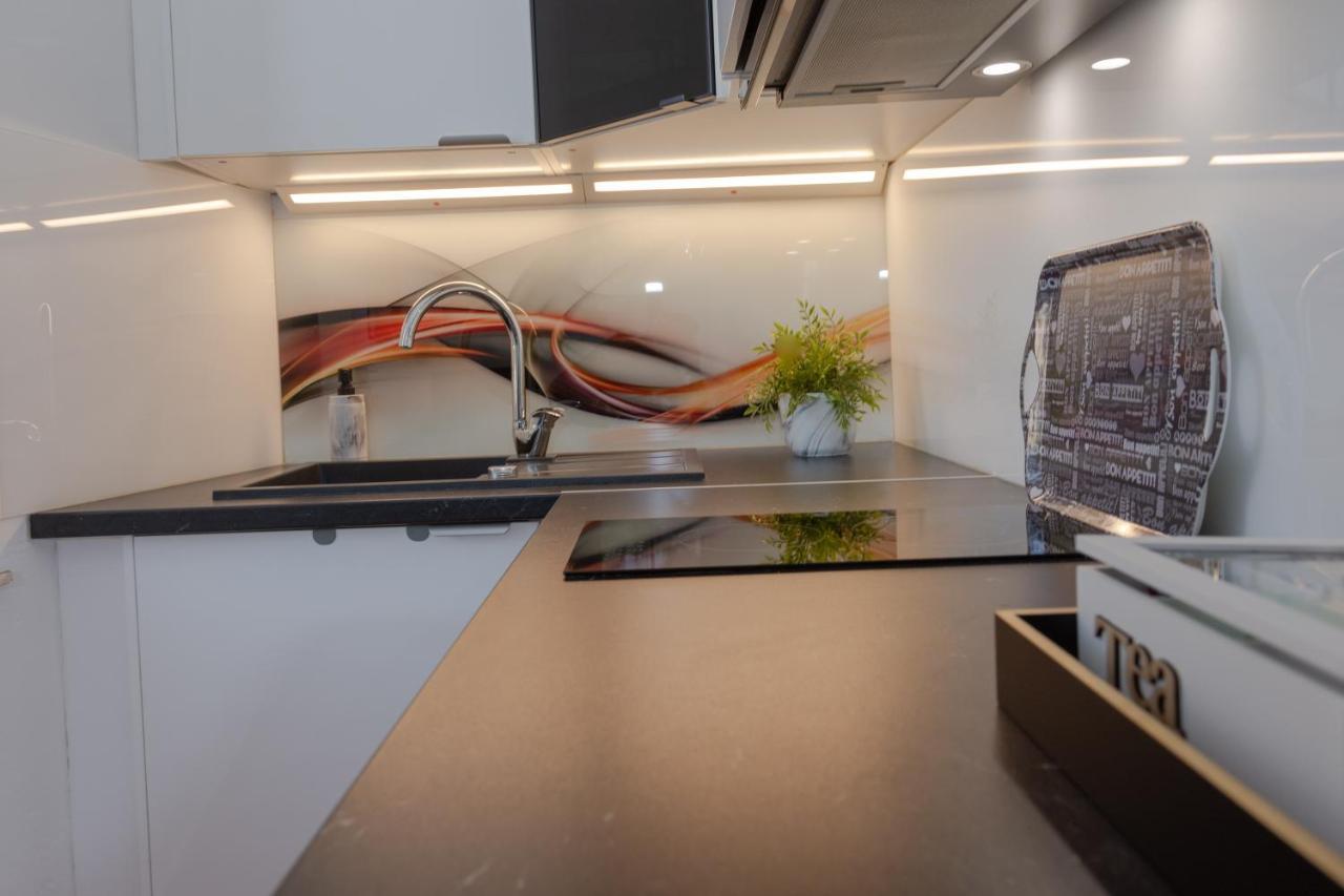 Cozy Central Apartment 3 Guests Сплит Екстериор снимка